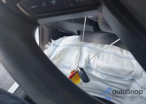 2020 Toyota Corolla Le from USA, damaged, VIN JTDEPRAE5LJ058524